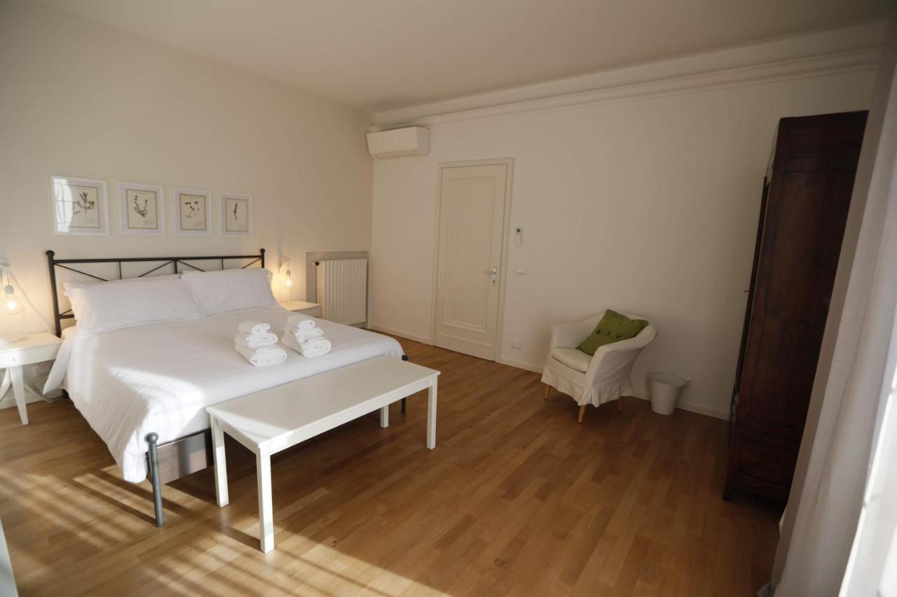 Pisacane61 B&B Modène Extérieur photo